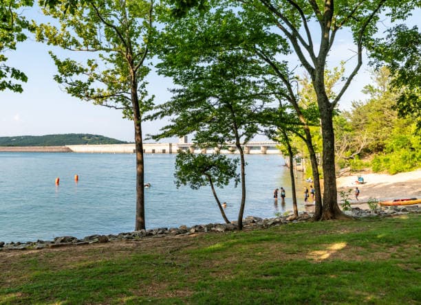 Table Rock Lake Shoreline Trail